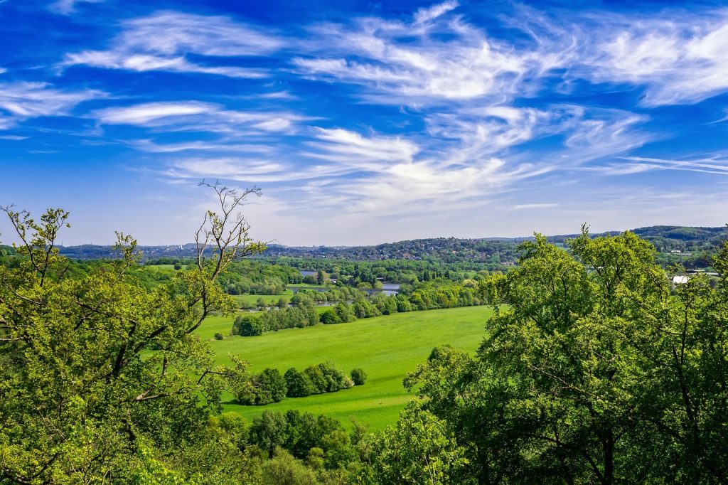 entdecken sie deutschland: ein land voller geschichte, kultur und beeindruckender landschaften. erleben sie die vielfalt von pulsierenden städten, malerischen dörfern und kulinarischen köstlichkeiten. planen sie ihre reise und tauchen sie ein in das herz europas.